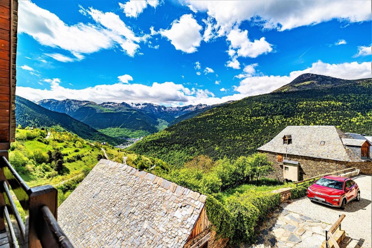 Apartamentos Aran Montcorbau Buitenkant foto