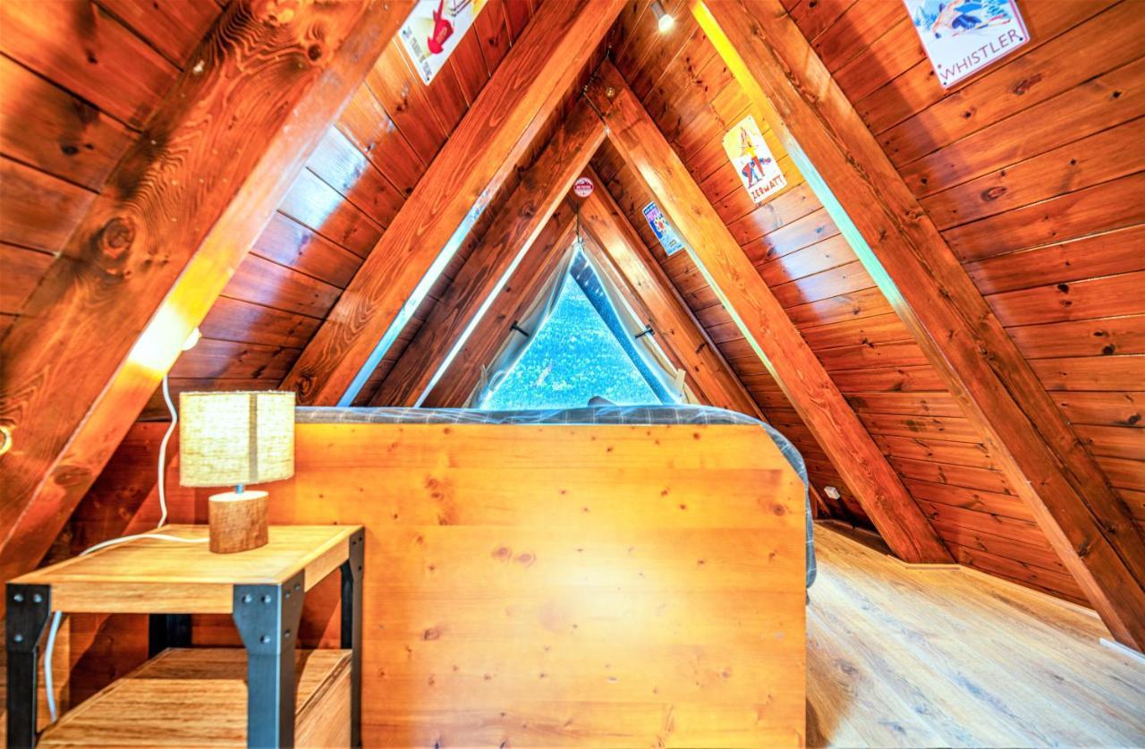 Apartamentos Aran Montcorbau Buitenkant foto