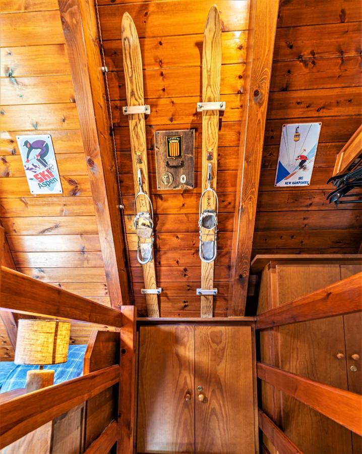 Apartamentos Aran Montcorbau Buitenkant foto